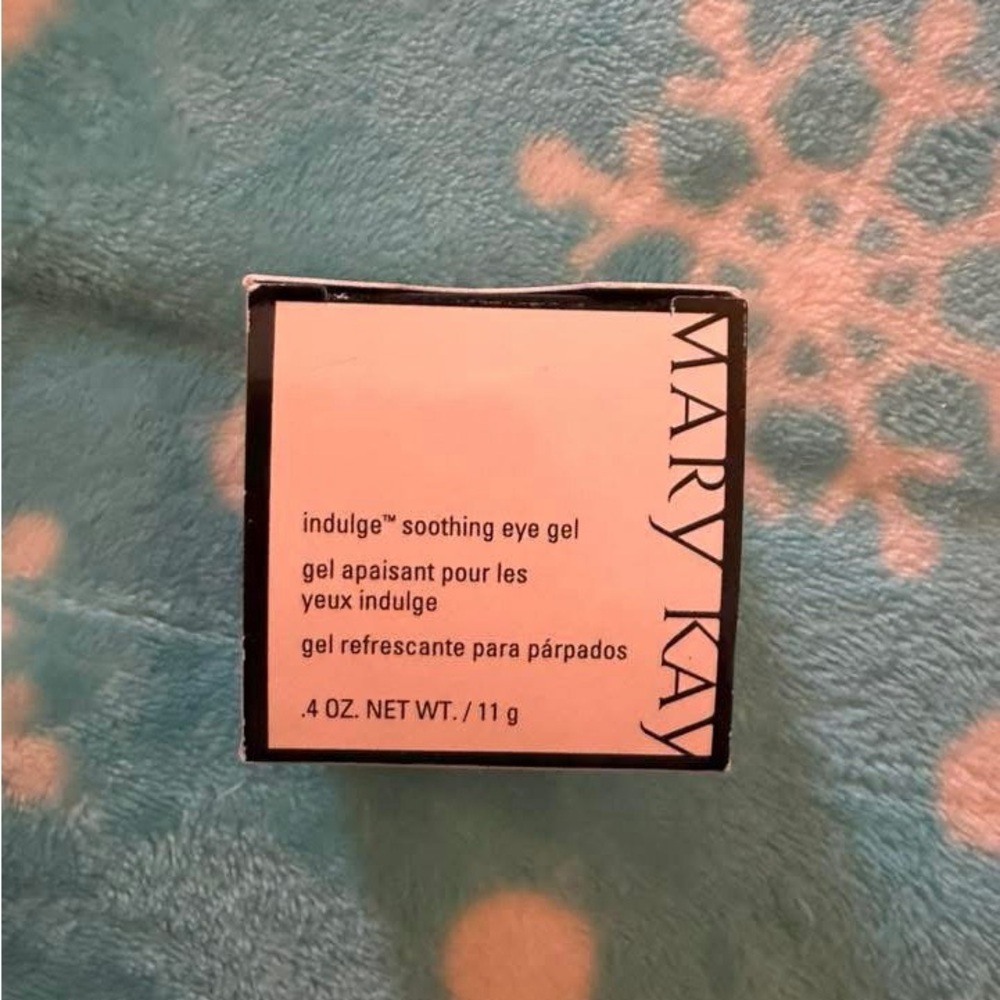 Mary Kay Indulge Eye Gel - Refreshing Blue